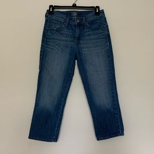 Levi’s Cropped Denim Jeans